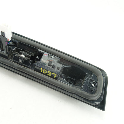 2013 2014 2015 2016 2017 2018 Ram 1500 2500 3500 3rd Third Brake Light Lamp