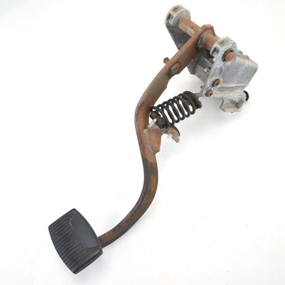 2000 2001 2002 2003 Ford F250 F350 F450 Clutch Pedal Assembly