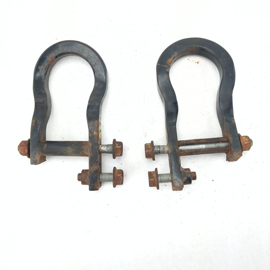 2016 2017 2018 2019 Chevrolet Silverado 1500 Tow Hooks Recovery Shackles D-Rings