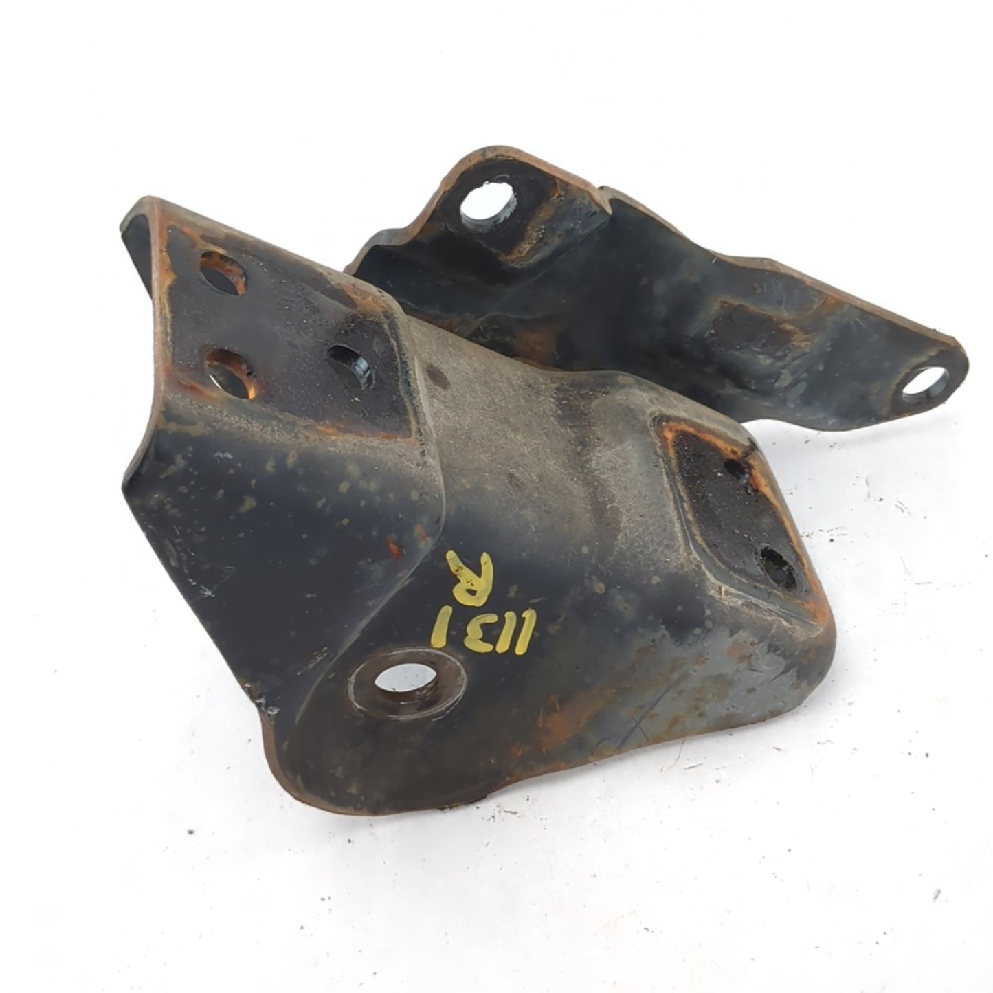 1999 2000 Ford F450 Right RH Passenger Side Leaf Spring Mounting Bracket