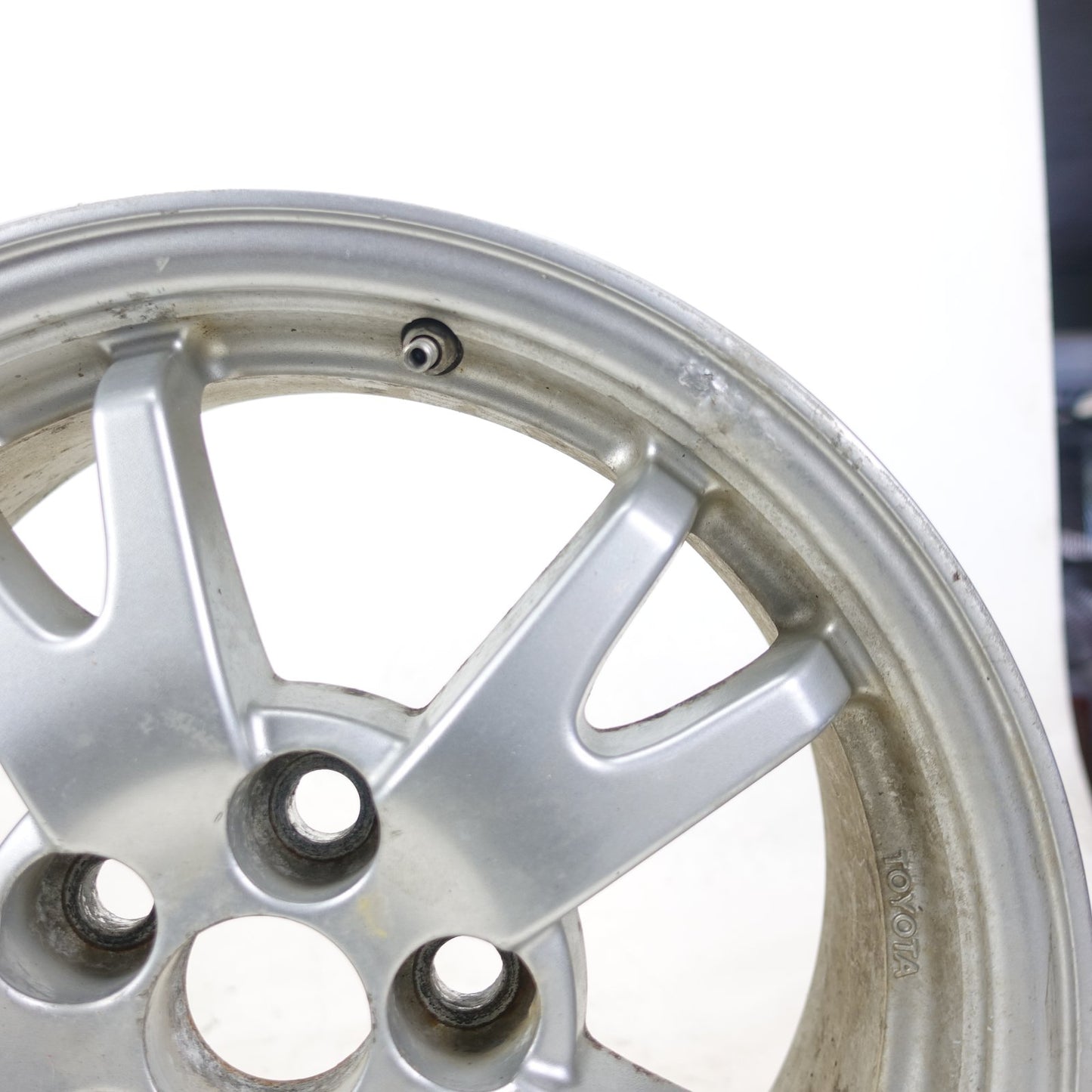 2010 2011 Toyota Prius Wheel Rim Ring 15 inch Aluminum Alloy