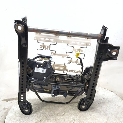 2015 2016 2017 2018 Ford Focus ST Front Right Passenger Seat Base Track Manual