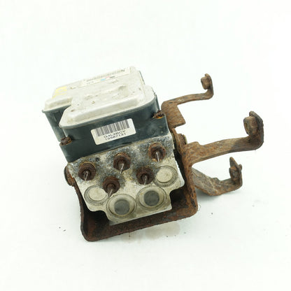 2003 2004 2005 Silverado Sierra 2500 3500 ABS Anti-Lock Brake Pump Module