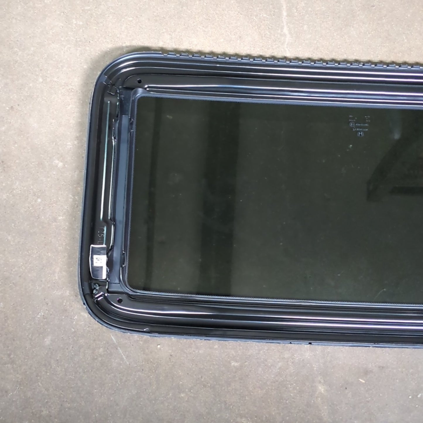 2019 2020 2021 2022 2023 2024 2025 Honda Odyssey Sunroof Moon Sun Roof Glass OEM