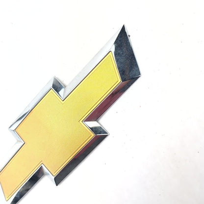 2015 2016 2017 2018 2019 Chevrolet Silverado Tailgate Bowtie Emblem Badge Logo