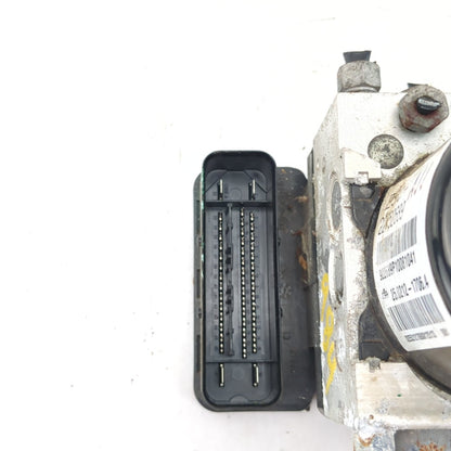 2011 Chevrolet Equinox ABS Anti-Lock Brake Pump Control Module Assembly