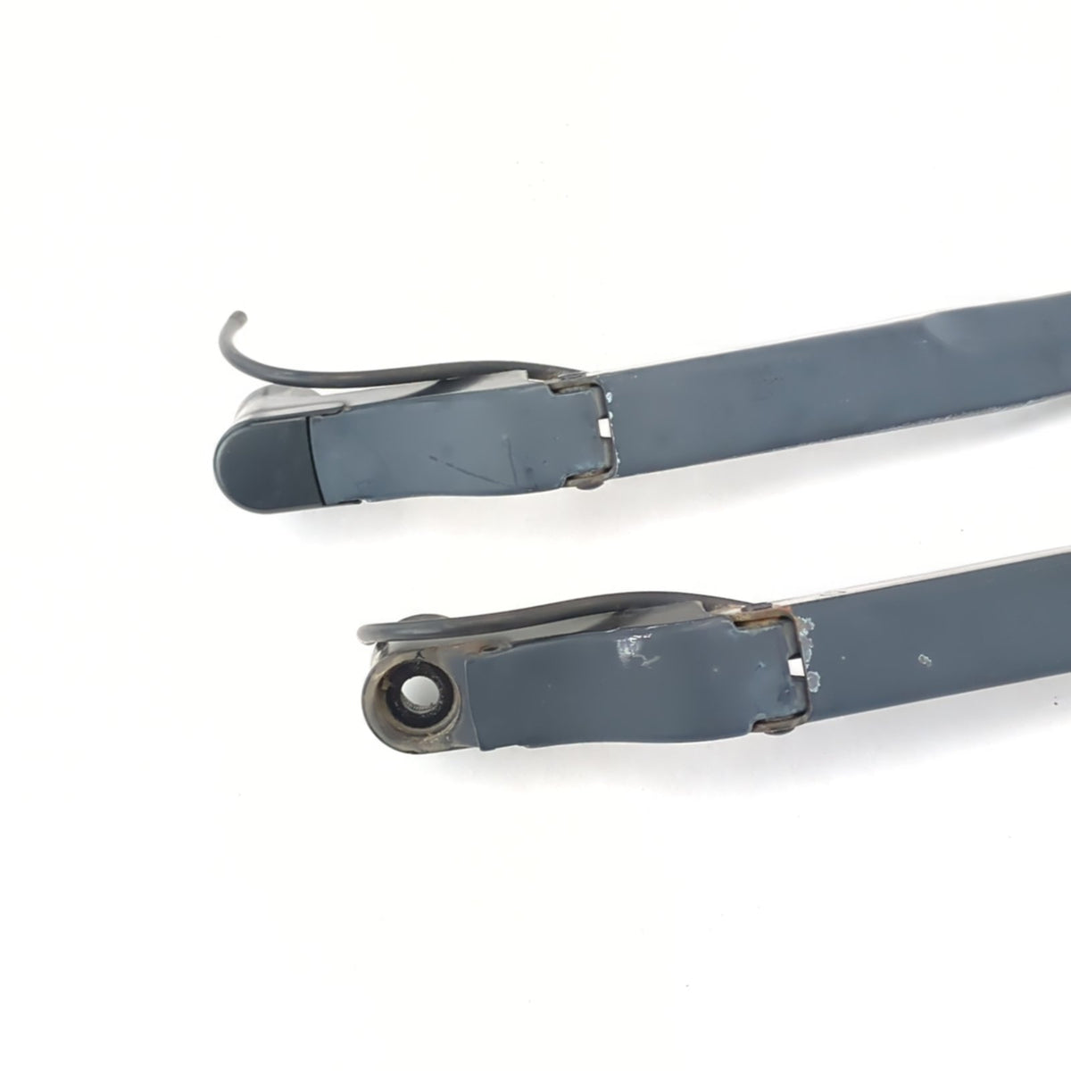 2009 2010 2011 2012 2013 2014  Sierra Silverado Front Windshield Wiper Arms Pair