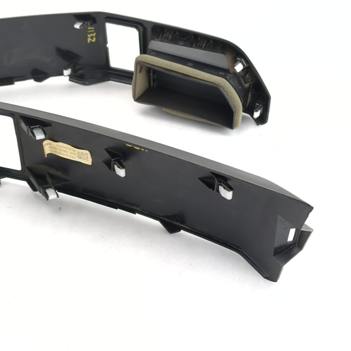 2017 2018 2019 2020 2021 2022 Ford F250 F350 Dash Center Air Vent Trim