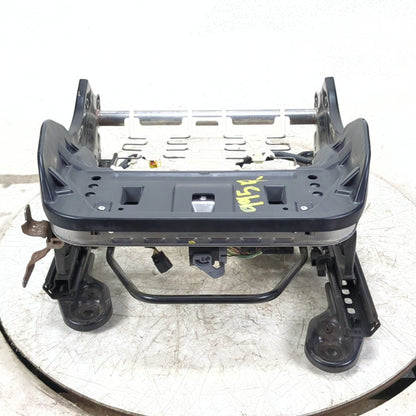 2015 2016 2017 2018 Ford Focus ST Front Right Passenger Seat Base Track Manual