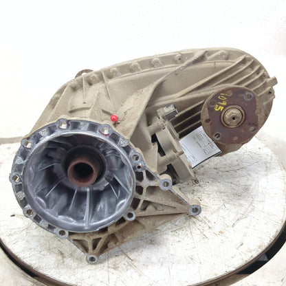 2016 Ford F350 Electric Shift Transfer Case Rear Flange Yoke 102K Miles