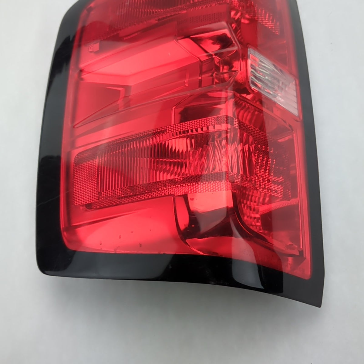 2016 2017 2018 Chevrolet Silverado Driver Left Taillight Tail Light Lamp