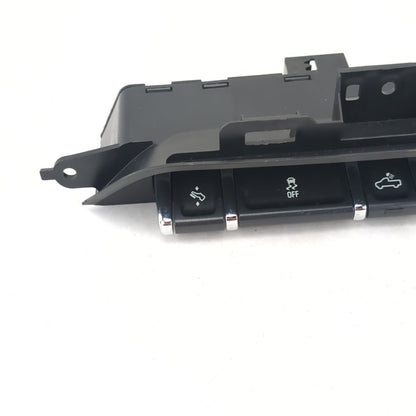 2018 Chevrolet Silverado Sierra Traction Control Cargo Light Switch Panel