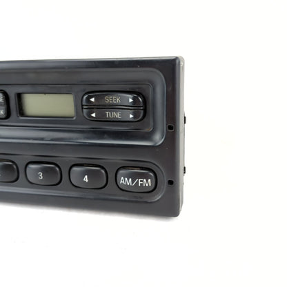 1999 2000 2001 2002 2003 Ford F450 F550 Radio AM FM Receiver Stereo