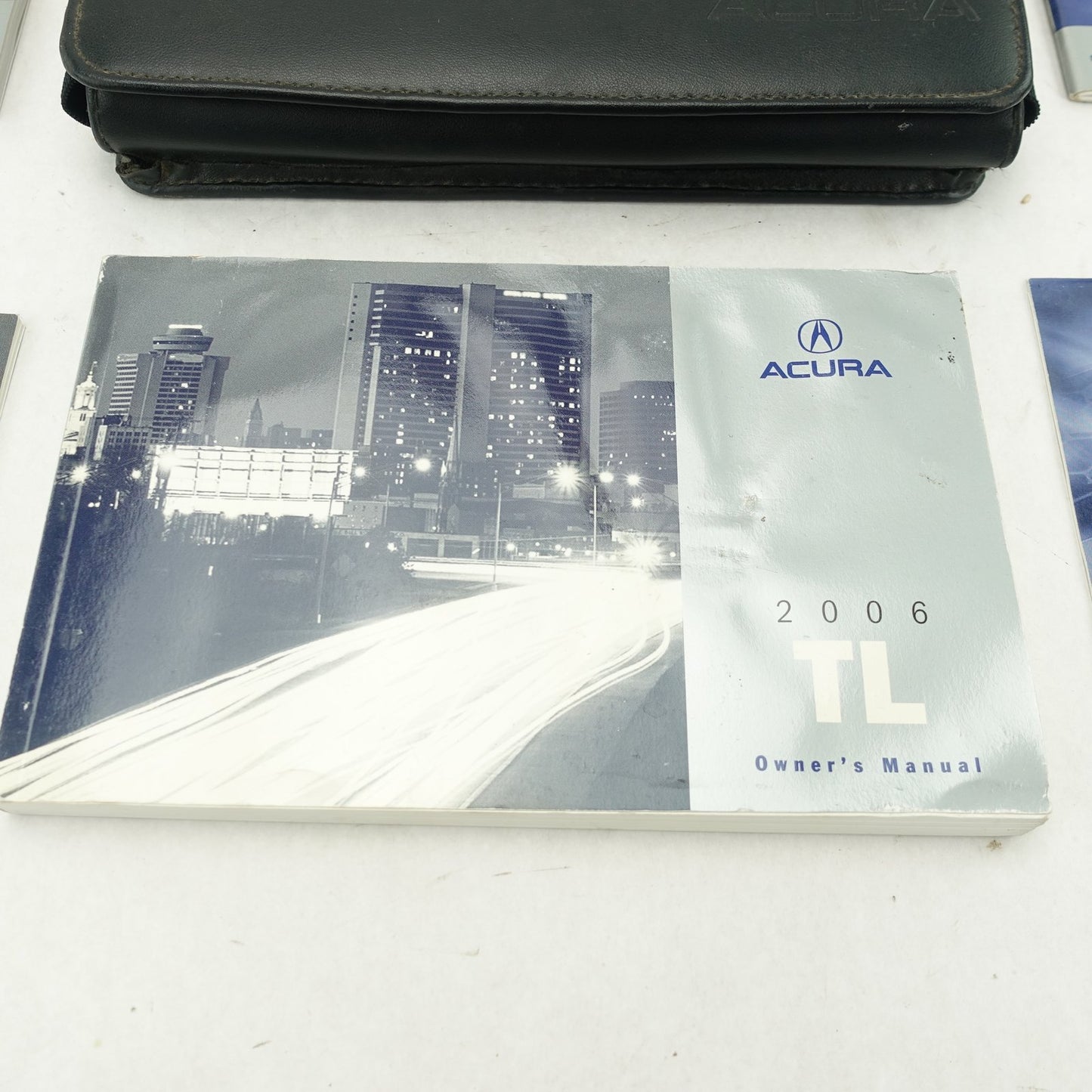2006 Acura TL Owner's Manual Guide Book Pouch Set