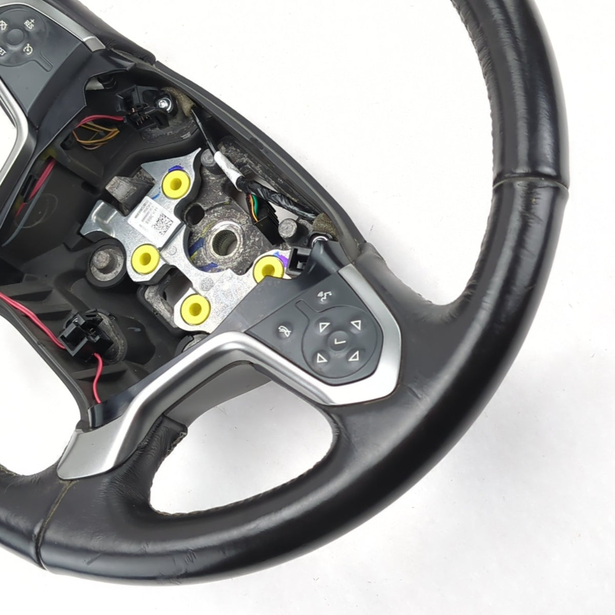 2014 2015 2016 2017 2018 Silverado Sierra Leather Steering Wheel Black