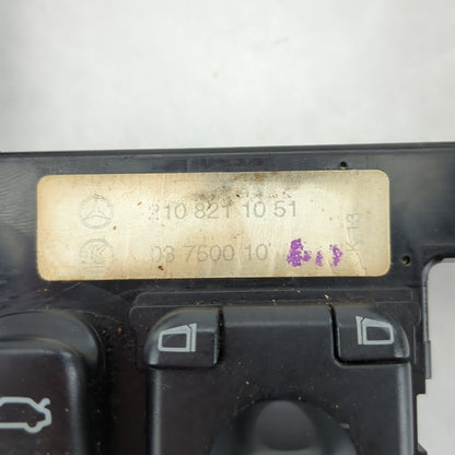 1998 1999 2000 Mercedes-Benz C230 C280 Window Switch Panel Console Control