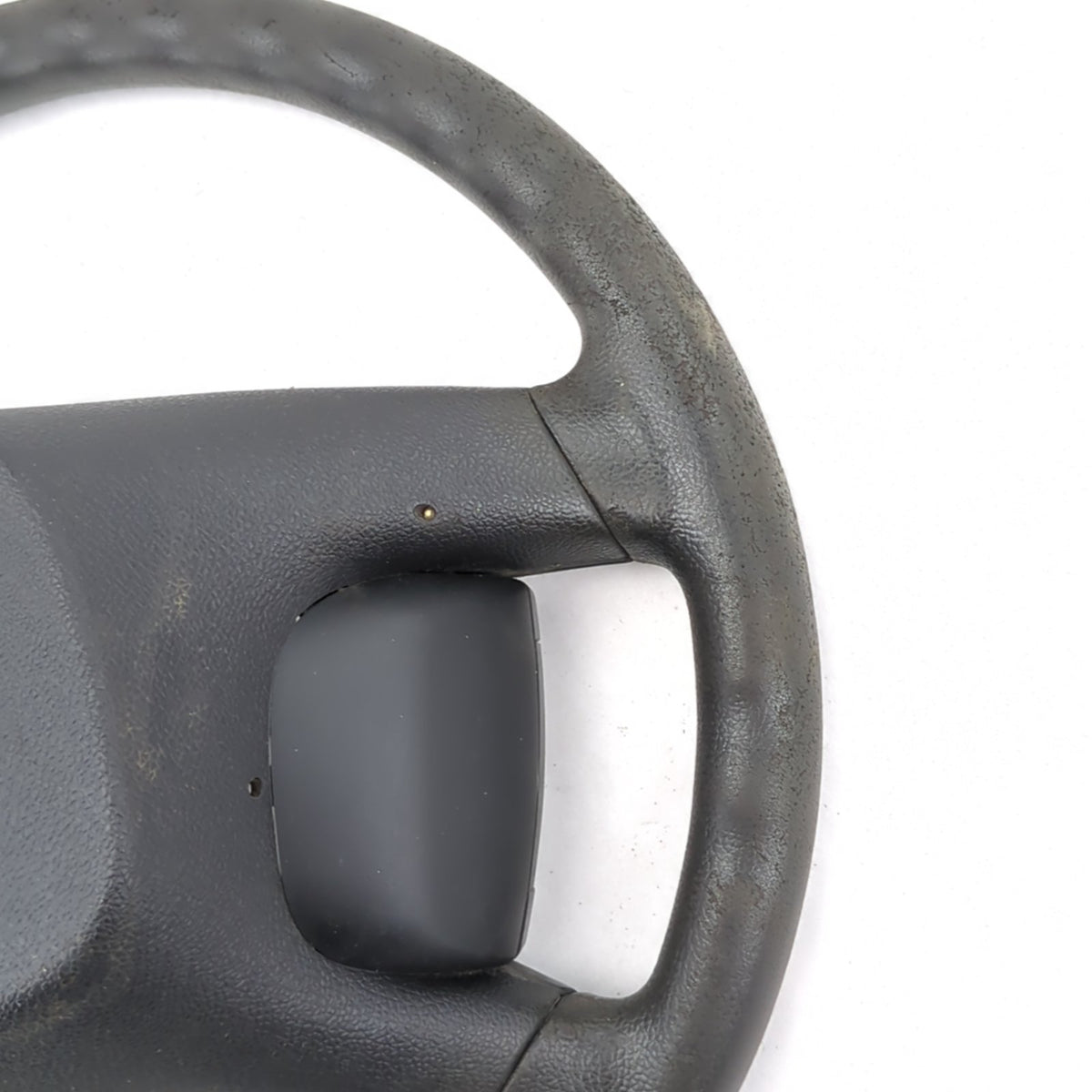 Worn 2008 2009 2010 2011 2012 2013 Sierra Silverado Steering Wheel Black