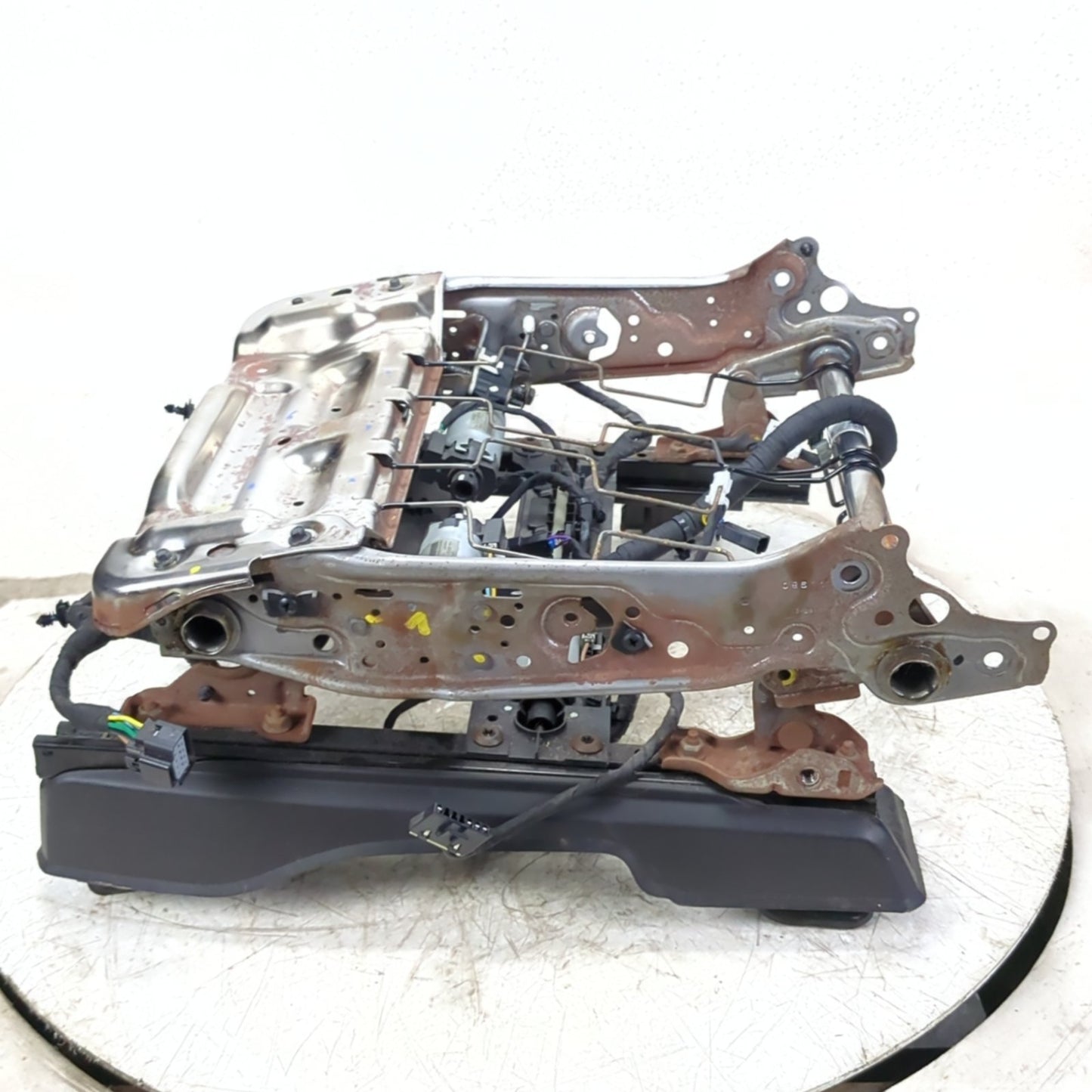 2010 2011 Acadia Enclave Left Driver Power Seat Track Frame Base 8-way Memory