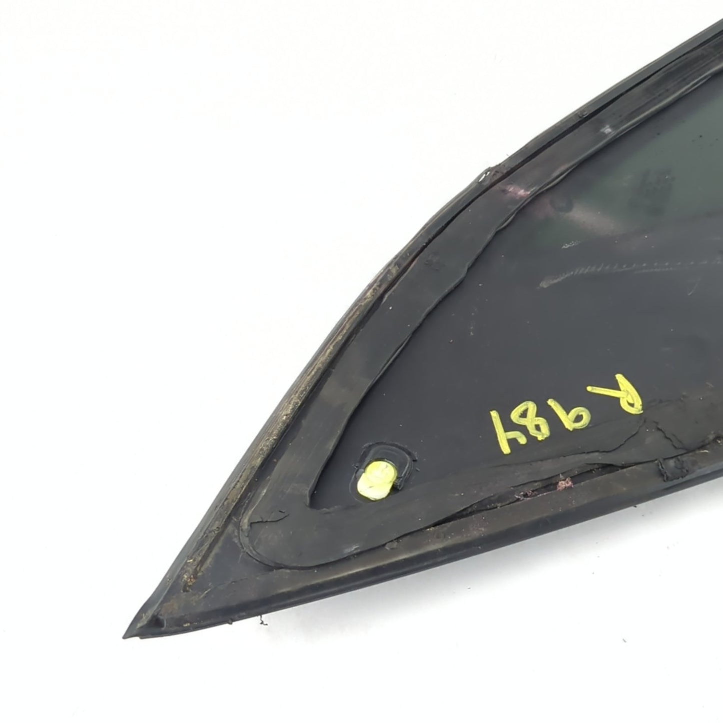 2013 2014 2015 2016 2017 Chevrolet Equinox Rear Quarter Glass Passenger Right