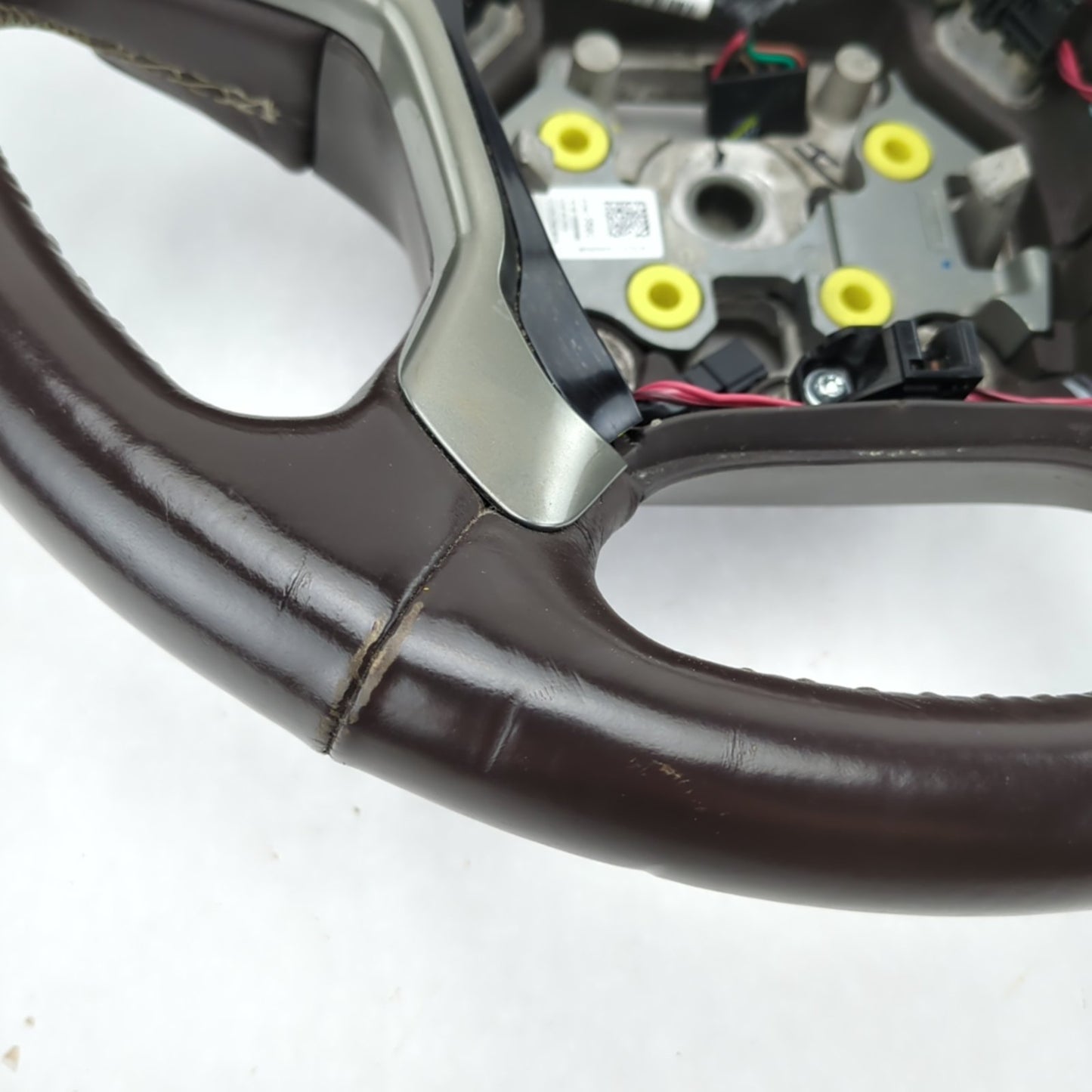 Worn 2014 2015 2016 2017 18 Silverado Sierra Brown Leather Steering Wheel Heated