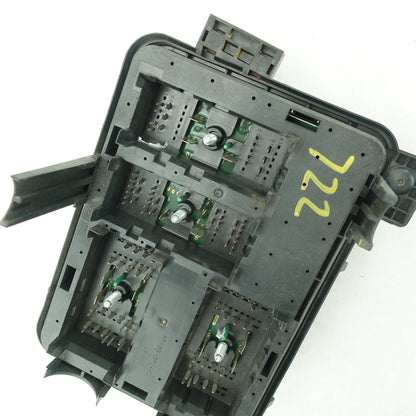 2011 Chevrolet Equinox Fuse Box Block Relay Power Distribution Module