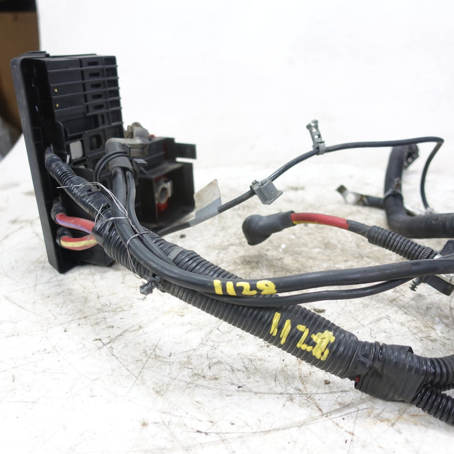 2014 2015 2016 Silverado Sierra 1500 Battery Cable Fuse Box Harness Assembly