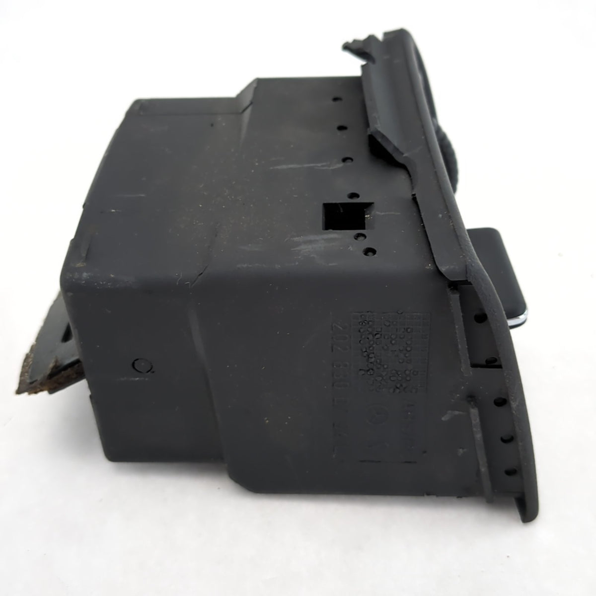 Damage 1998 1999 2000 Mercedes C230 C280 Left Dashboard Air Vent Louver