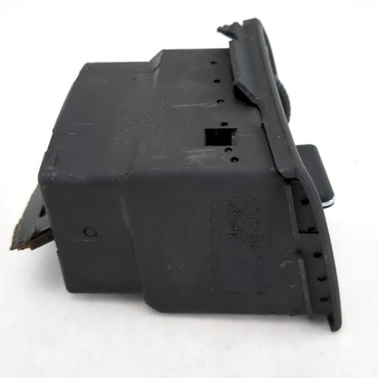 Damage 1998 1999 2000 Mercedes C230 C280 Left Dashboard Air Vent Louver