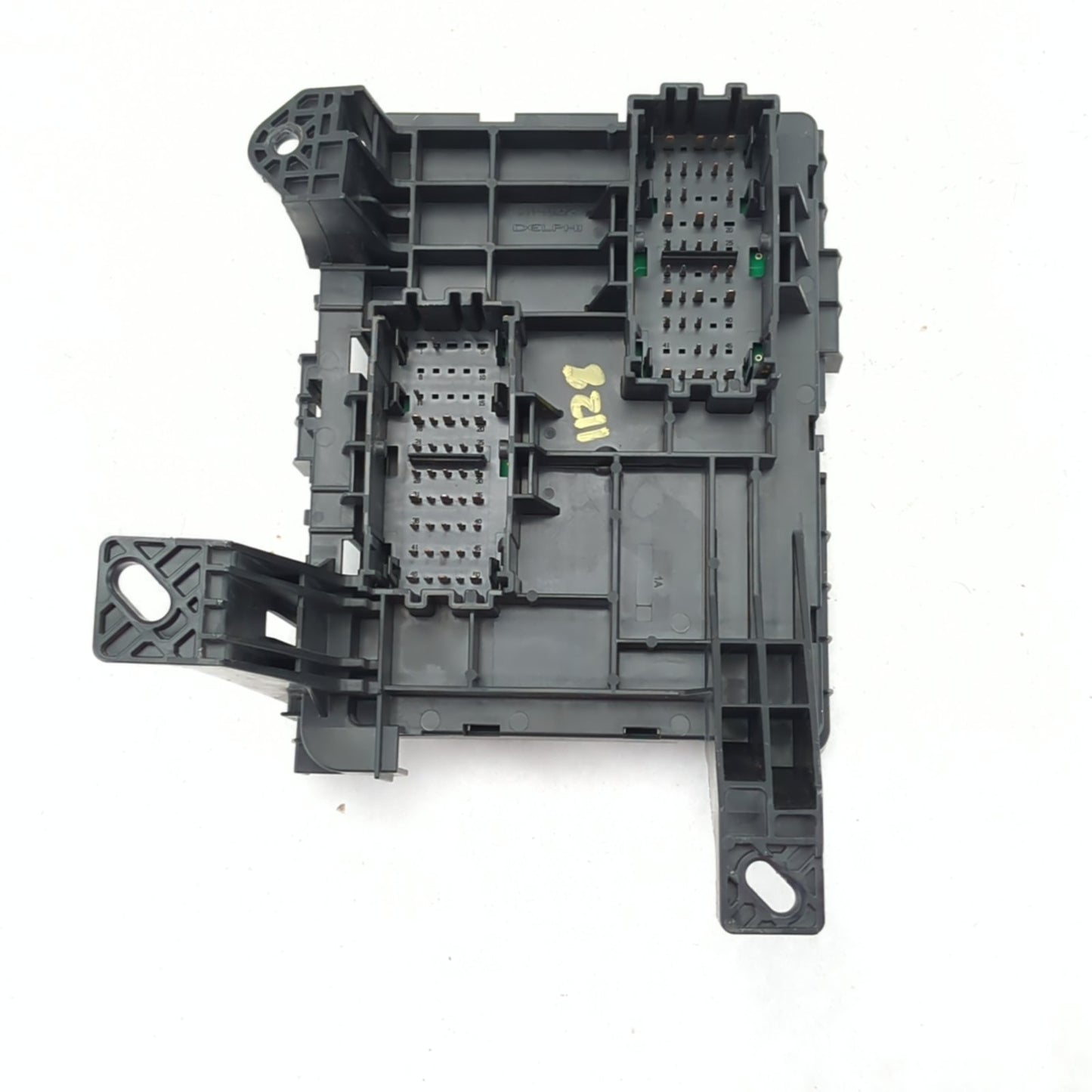 2014 2015 2016 2017 Silverado Sierra Lower Dash Firewall Junction Block Fuse Box