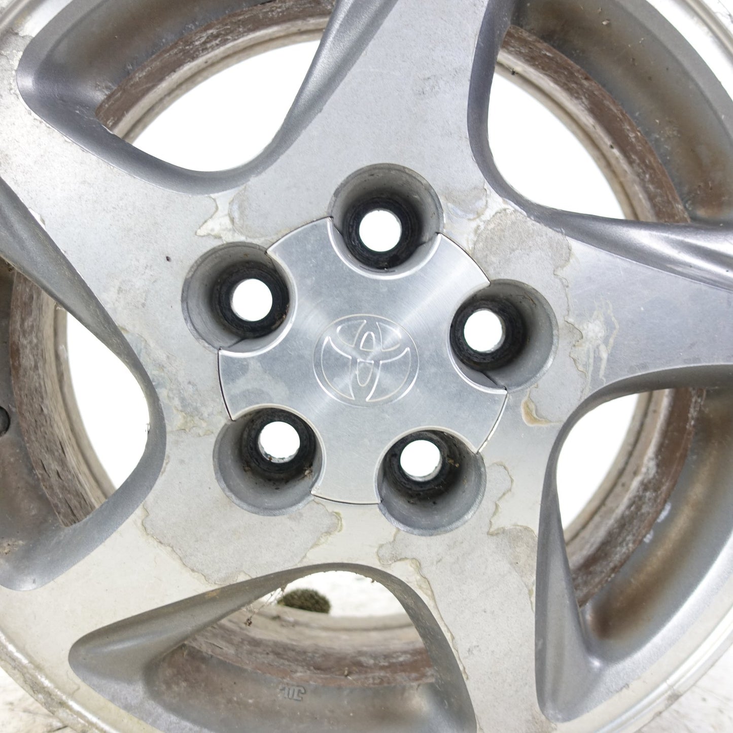 1997 1998 Toyota Avalon Wheel Rim Ring 15 Inch Aluminum Alloy