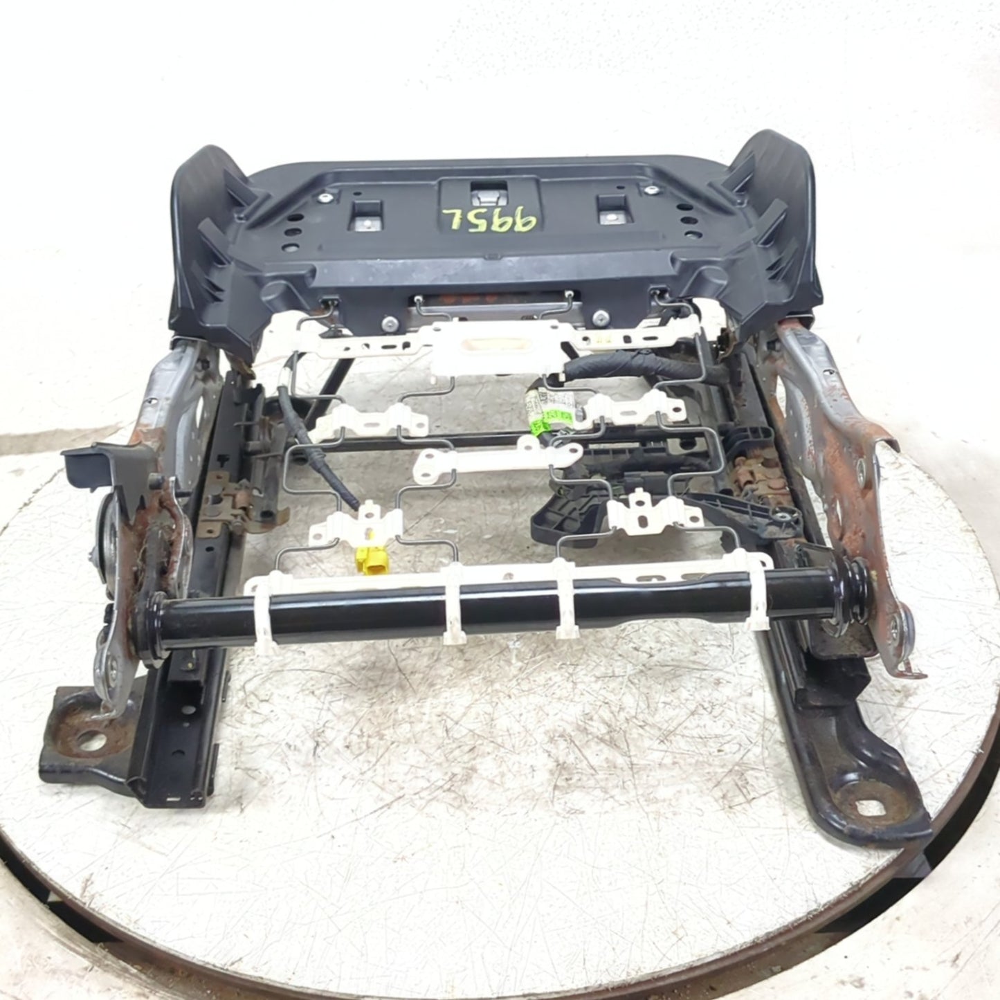 2015 2016 2017 2018 Ford Focus ST Driver Left Front Seat Track Frame Manual