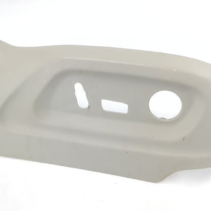 2009 2010 2011 2012 Audi Q5 Seat Trim Bezel Panel Cover Right Passenger Side