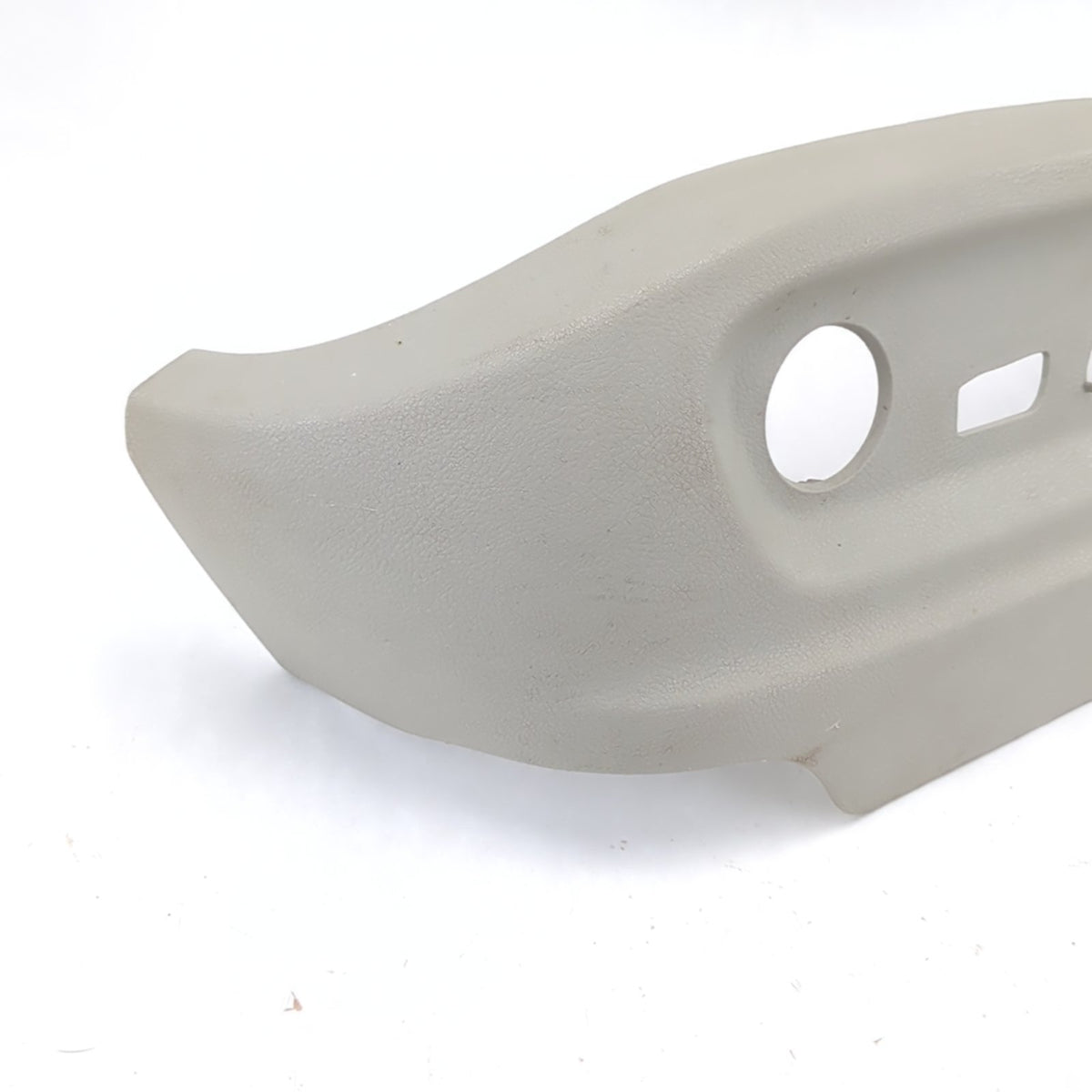 2009 2010 2011 2012 Audi Q5 Front Left Driver Seat Lower Side Trim Cover