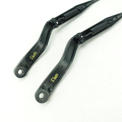 2013 2014 2015 2016 2017 2018 Ram 1500 2500 3500 Windshield Wiper Arm Pair Set