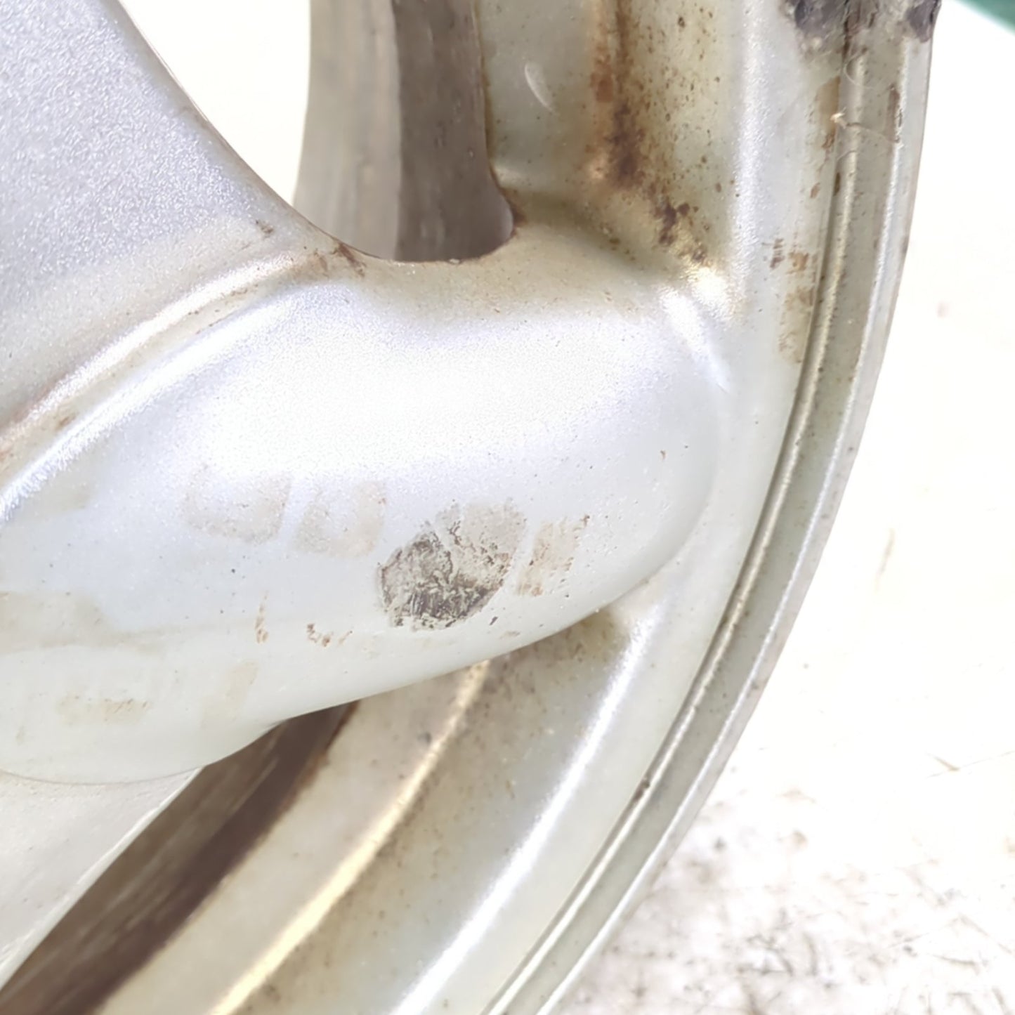 2000 Buick LeSabre 15 inch Aluminum Alloy Wheel Rim Ring