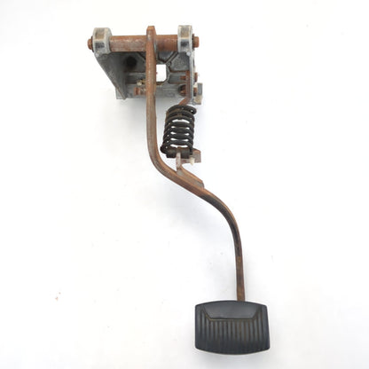 2000 2001 2002 2003 Ford F250 F350 F450 Clutch Pedal Assembly
