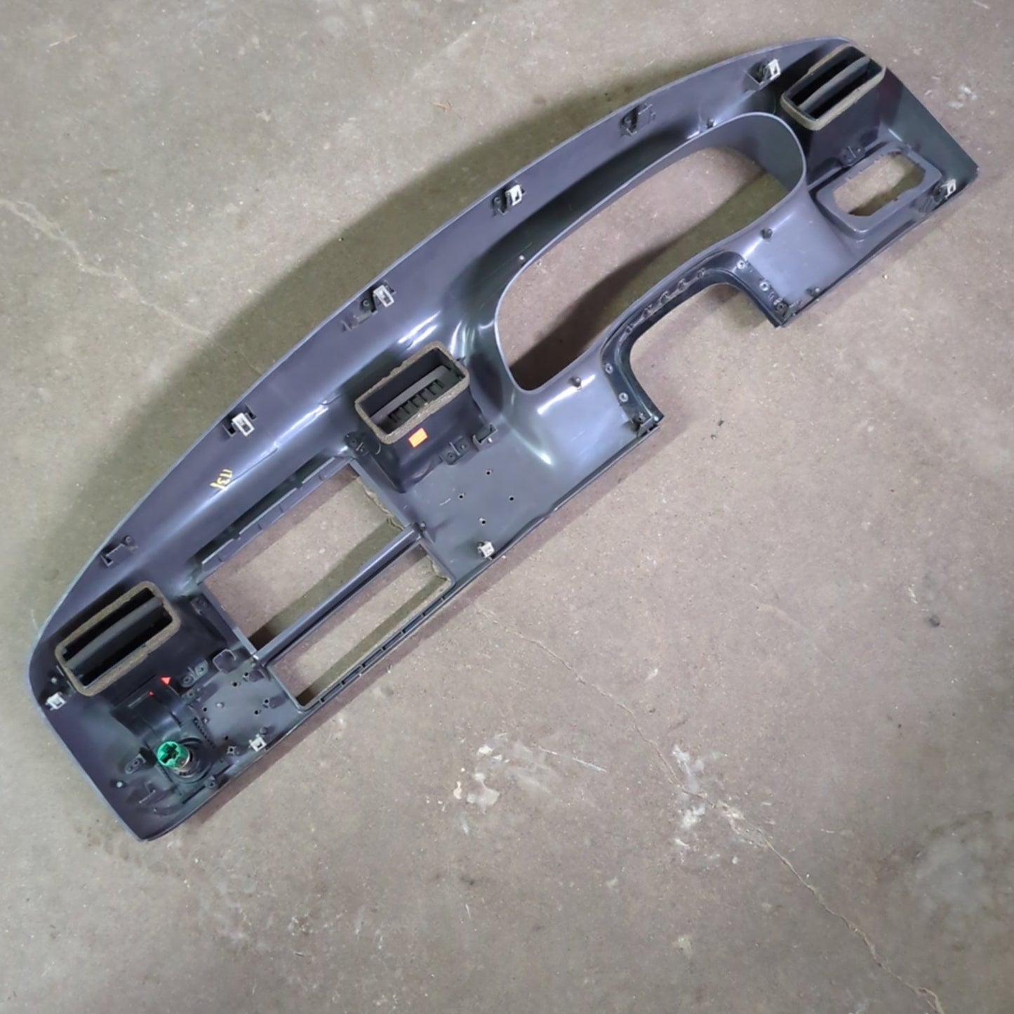 2000 2001 2002 2003 2004 Ford F250 F350 Dash Radio Instrument Cluster Bezel Trim