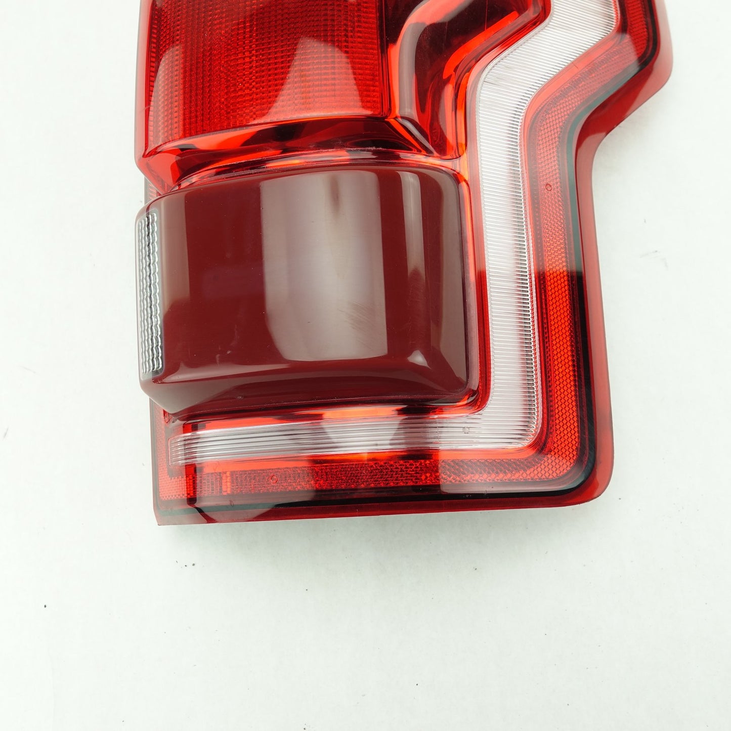 2015 2016 2017 Ford F150 Taillight Passenger Side RH LED Blind Spot Radar