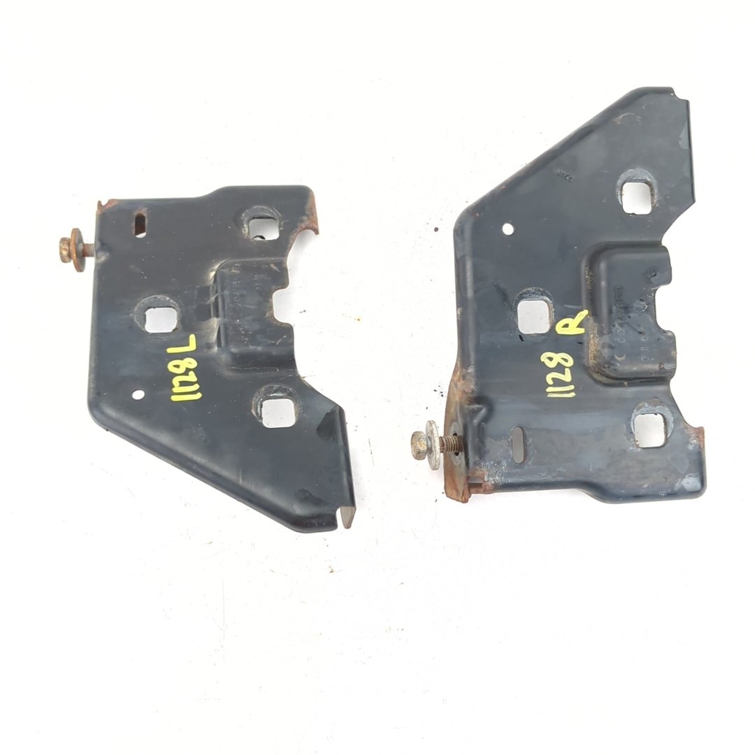 2019 Silverado Sierra 1500 Front Bumper Impact Bar Bracket Set LH RH