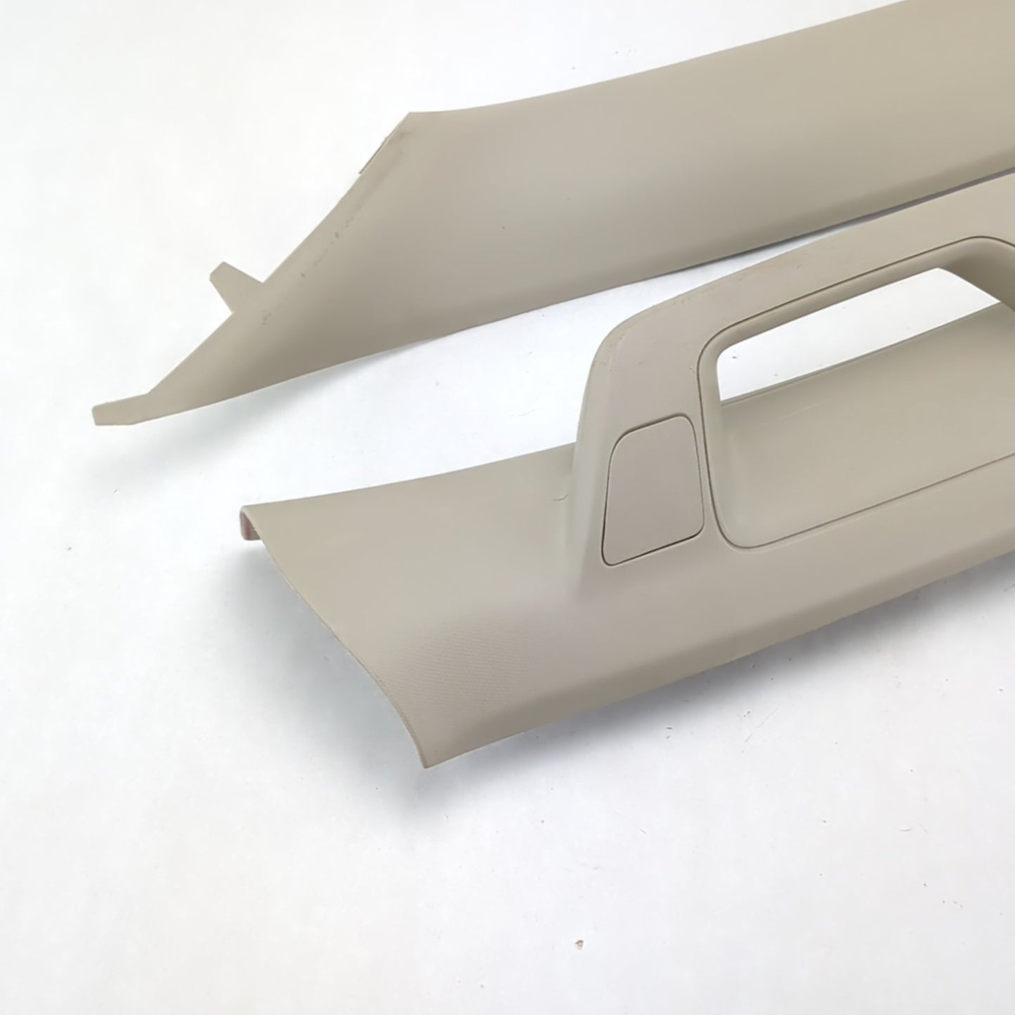 2014 2015 2016 2017 2018 Silverado Sierra A-Pillar Pillar Post Trim Panel Set