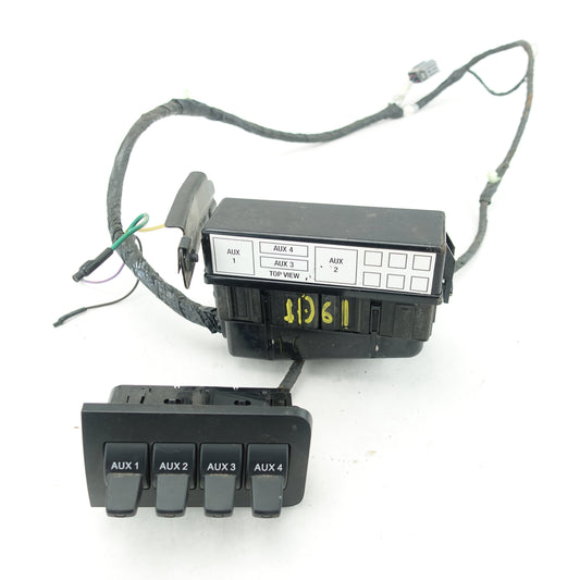 2008 2009 2010 Ford F250 F350 Up fitter Aux Auxiliary Switch Wiring Harness