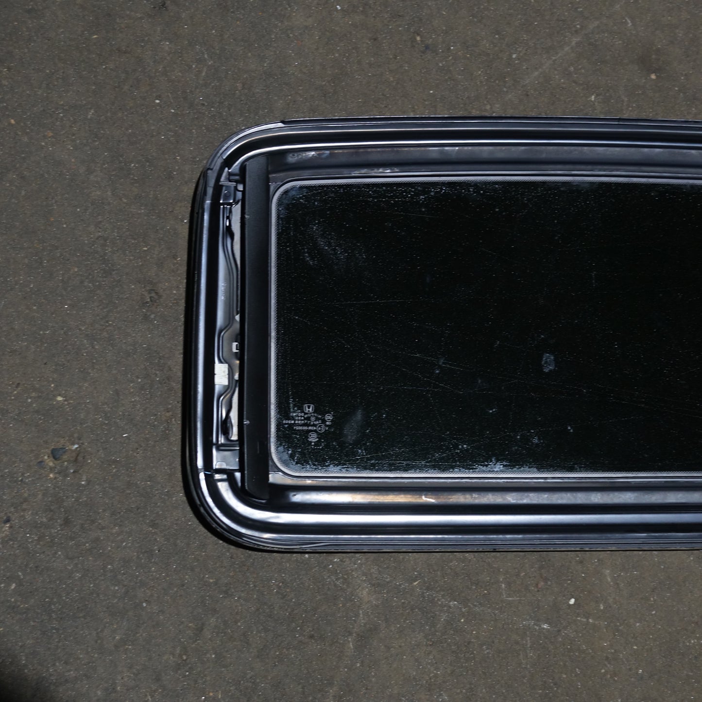 2008 2009 2010 2011 2012 Honda Accord Sedan 4 Door Sunroof Sun Moon Roof Glass