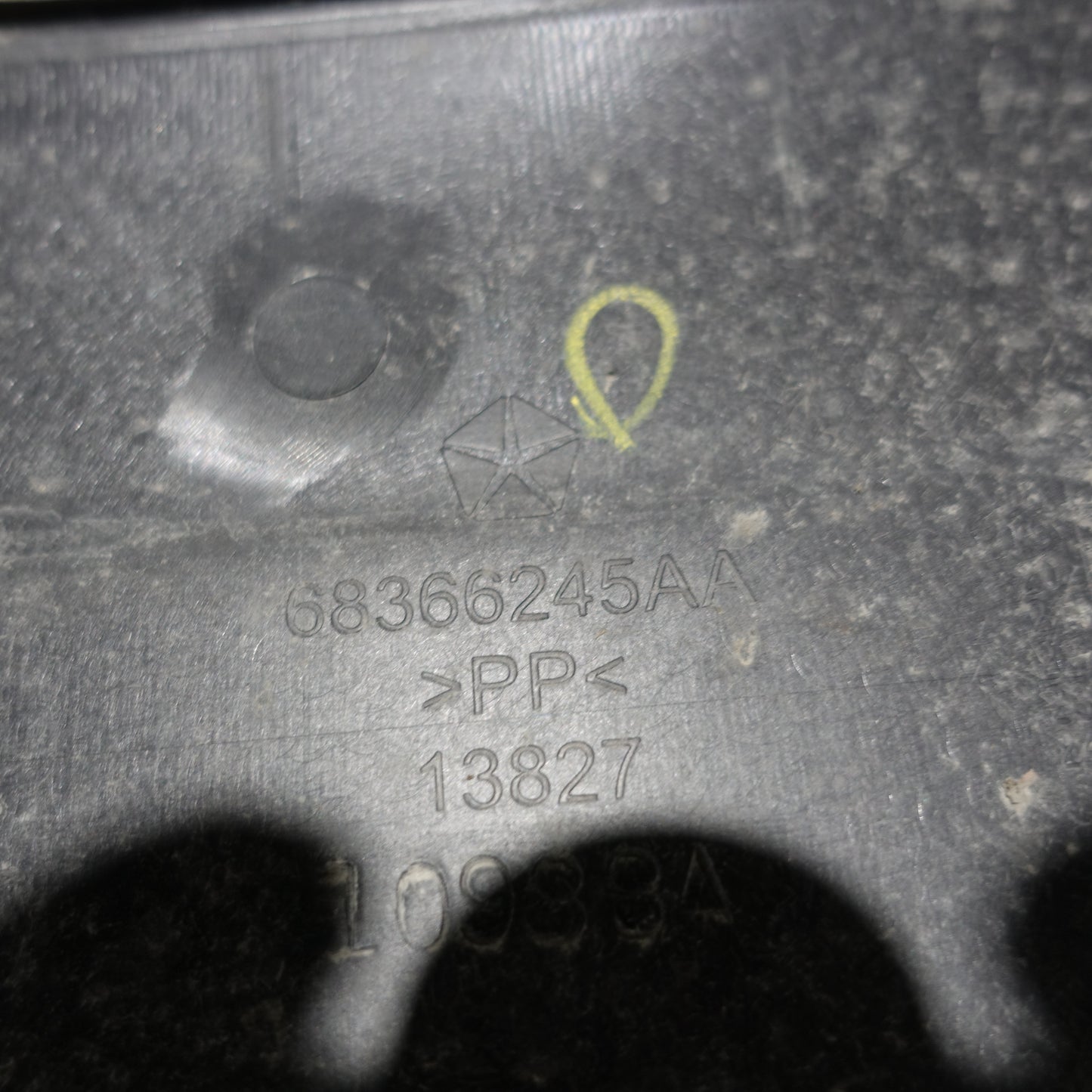 2019 2020 2021 2022 Ram 2500 3500 Radiator Support Access Cover