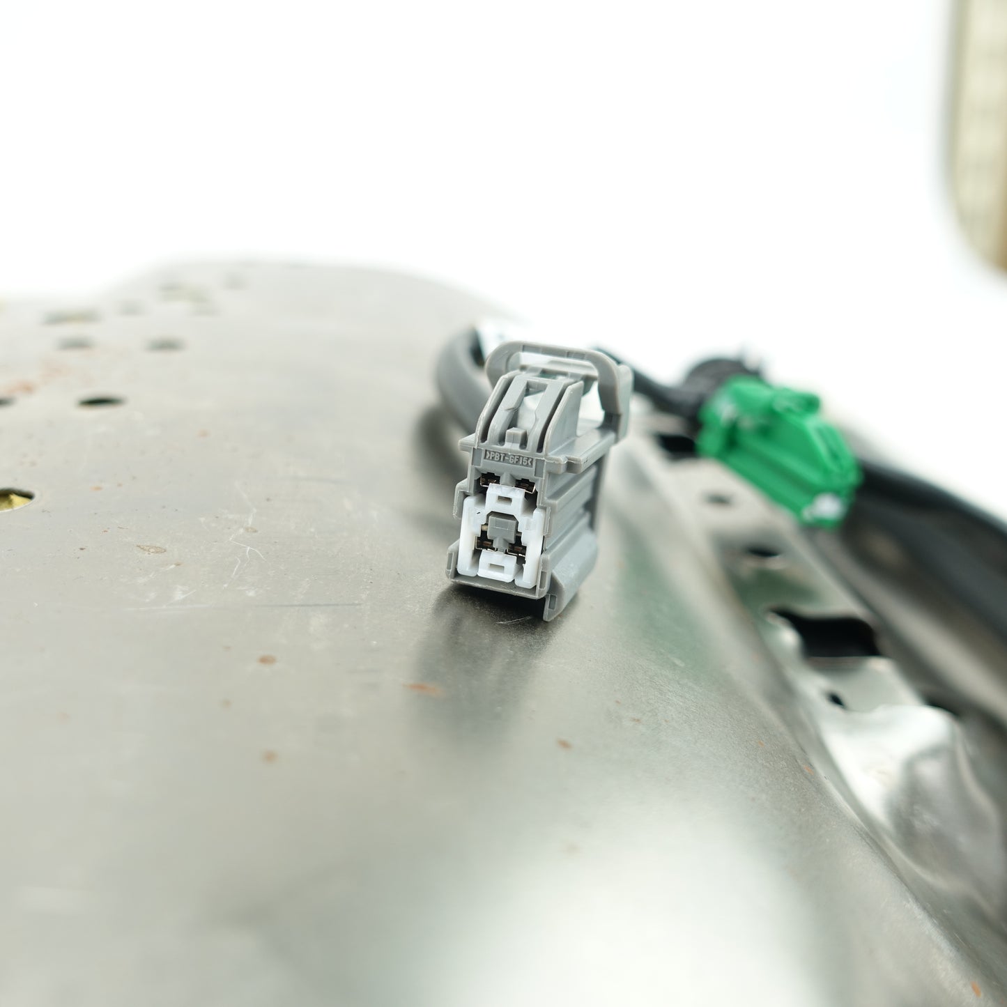 Damage 12 2013 Dodge Journey Driver Left Seat Lower Cover Cushion White Leather