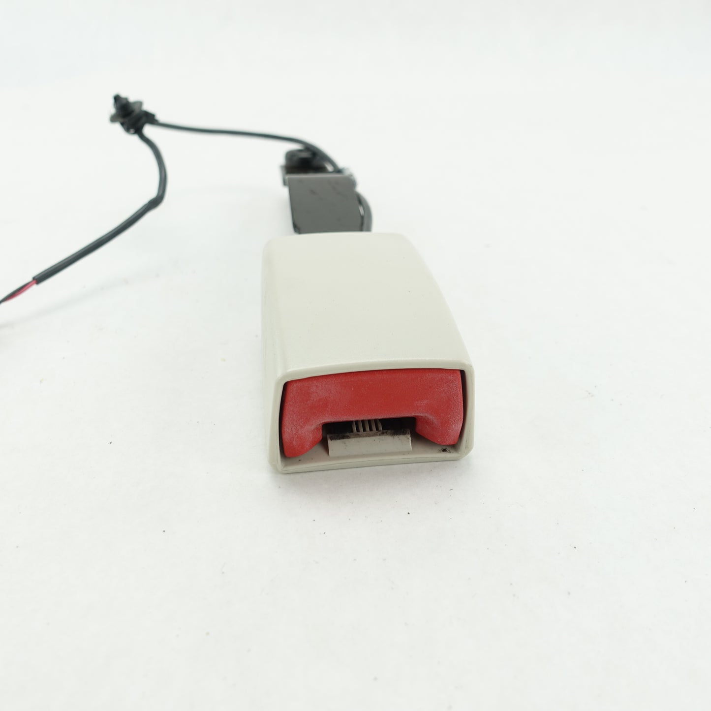 2011 2012 2013 2014 2015 Dodge Journey Driver Left Front Seat Belt Buckle White