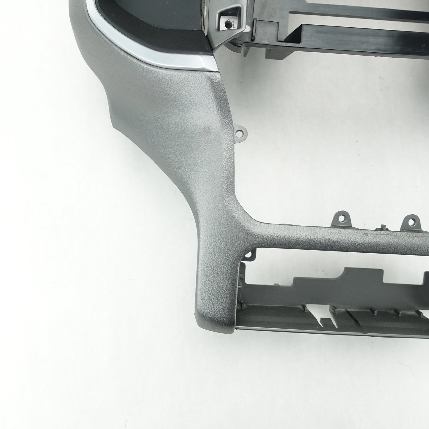 2019 2020 2021 2022 2023 Ram 1500 2500 3500 Center Dash Radio Vent Trim Bezel