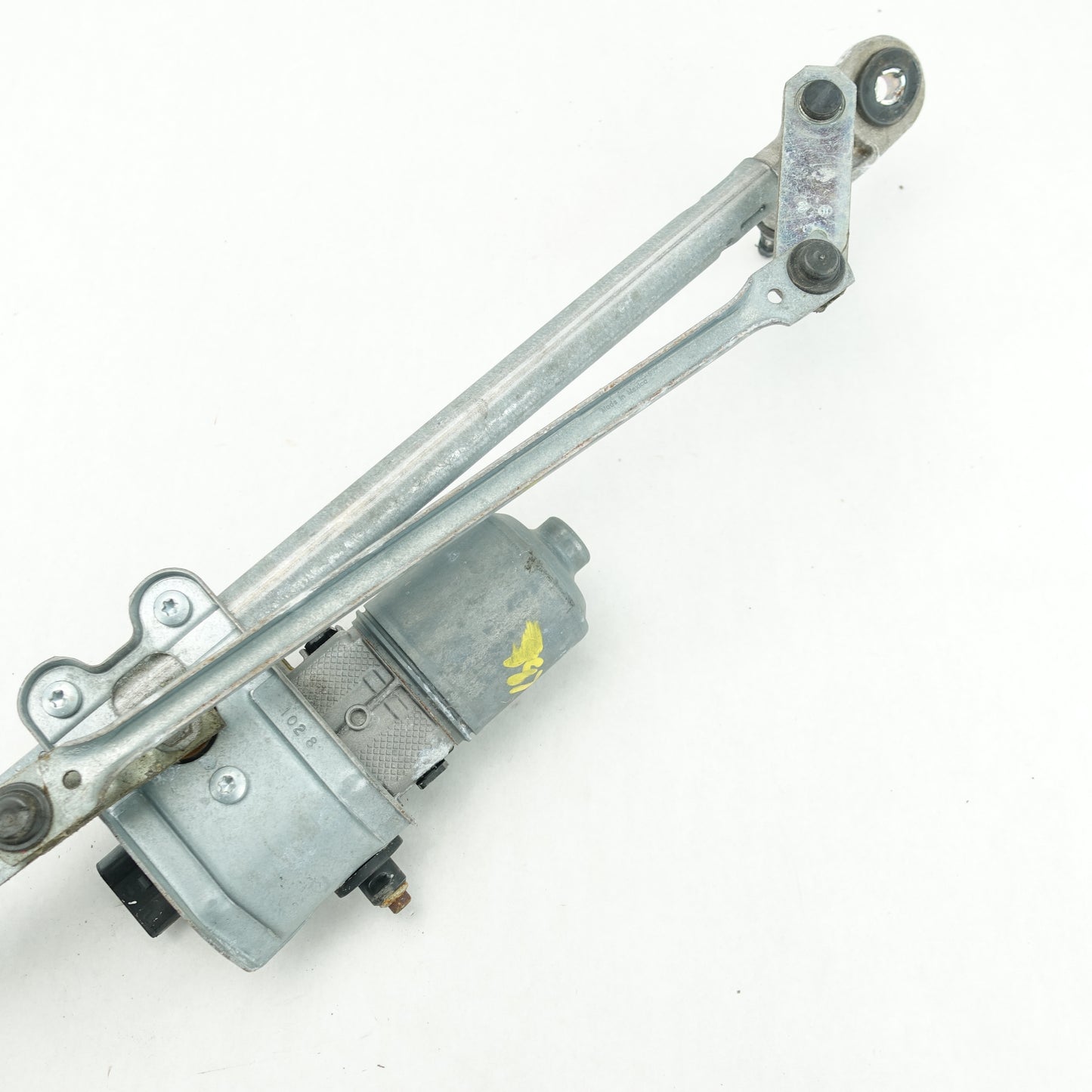 2009 2010 2011 2012 Chevy Traverse Windshield Wiper Motor Transmission Front