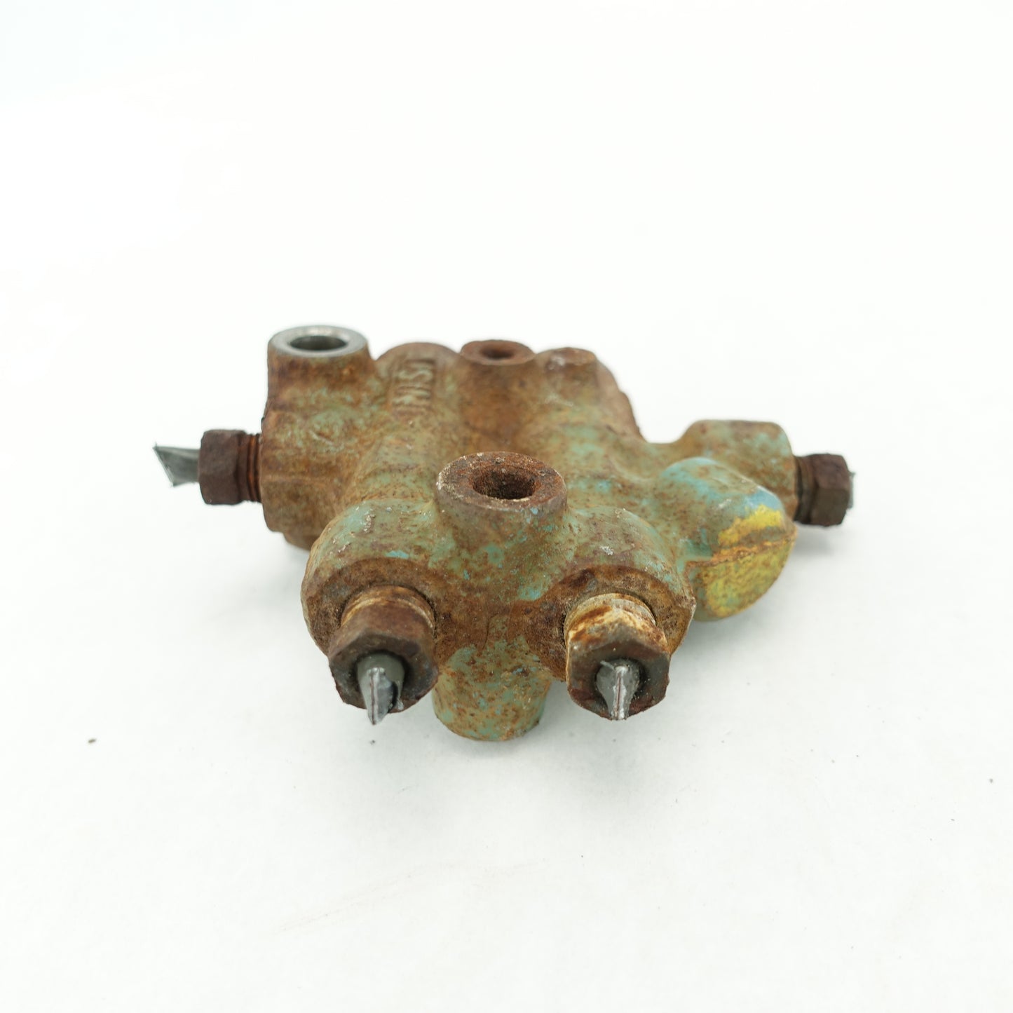 1997 1998 1999 2000 2001 2002 2003 2004 Toyota Camry Brake Proportioning Valve