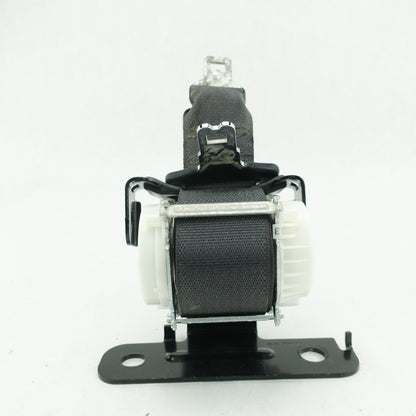 2015 2016 2017 2018 2019 2020 Ram 3500 Regular Cab Front Center Seat Belt Black