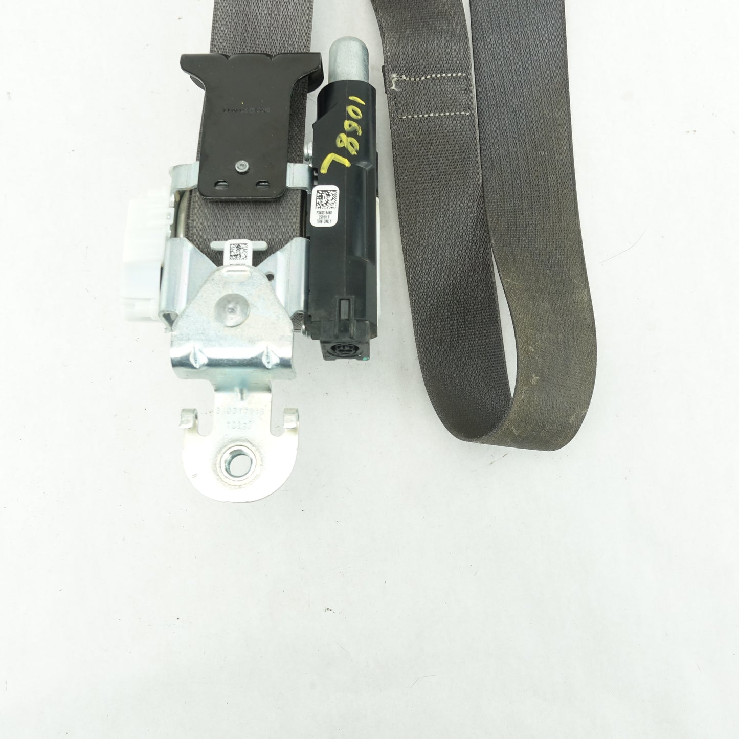 2015 2016 2017 2018 2019 2020 Ram 3500 Regular Cab Driver Left Seat Belt Black